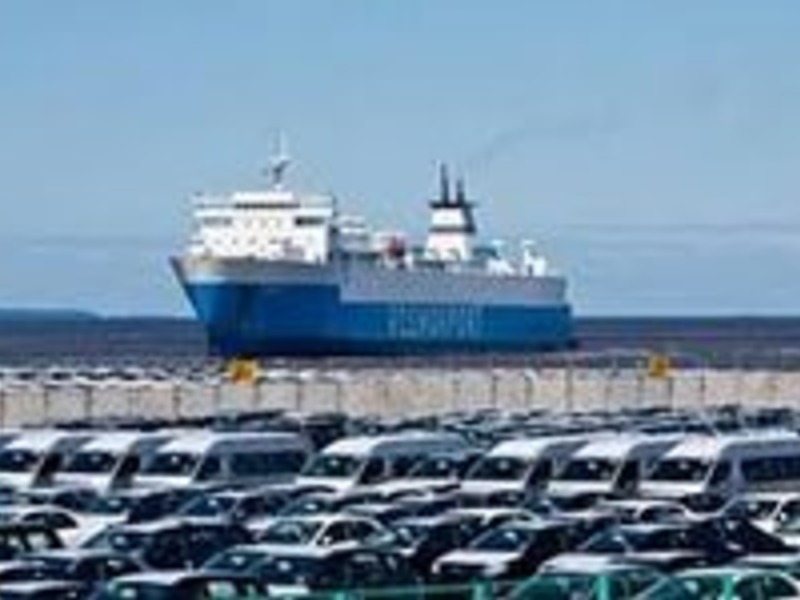 Нанять паром. Паром порт Балтийск - порт Усть Луга. Паром Силламяэ Усть Луга. Паром амбал Усть Луга. Усть Луга порт паром.