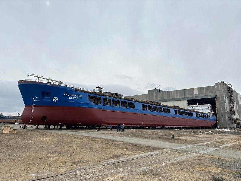 Астраханская верфь ОСК спустила на воду сухогруз проекта RSD49 «Каспийский берег». Фото предоставлено пресс-службой ЮЦСС