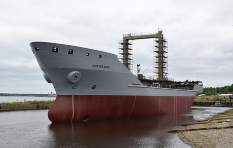 Морской танкер «Алексей Шеин» спустили на воду на Невском ССЗ. Фото пресс-службы ОСК
