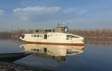 Третье гибридное пассажирское судно проекта PV20S спущено на воду в Самаре. Фото из Telegram-канала РС