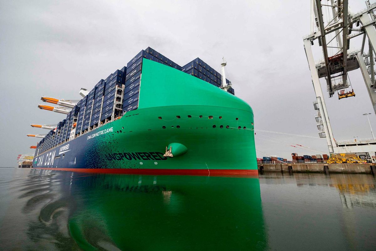 контейнеровоз CMA CGM