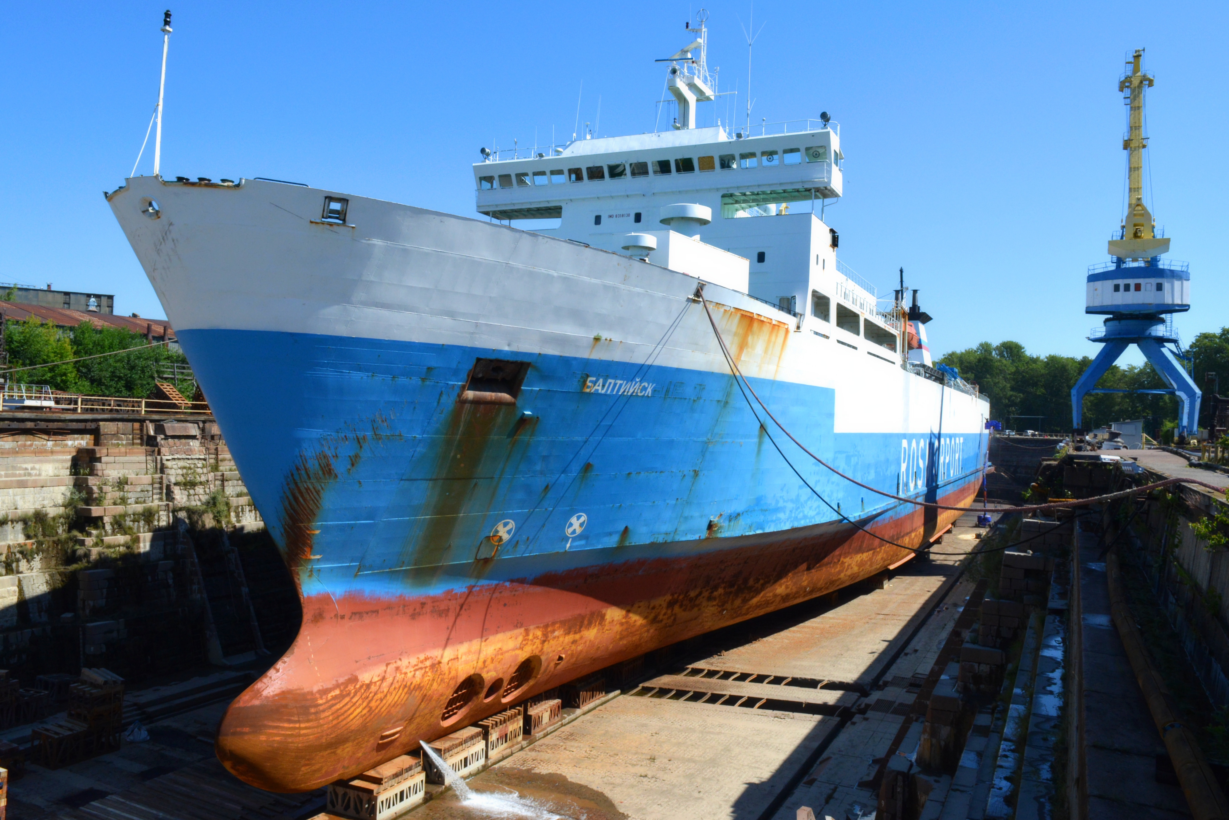 Кронштадтский морской завод приступил к ремонту парома «Балтийск»