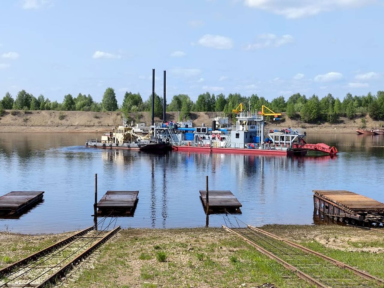 Земснаряд Земснаряд