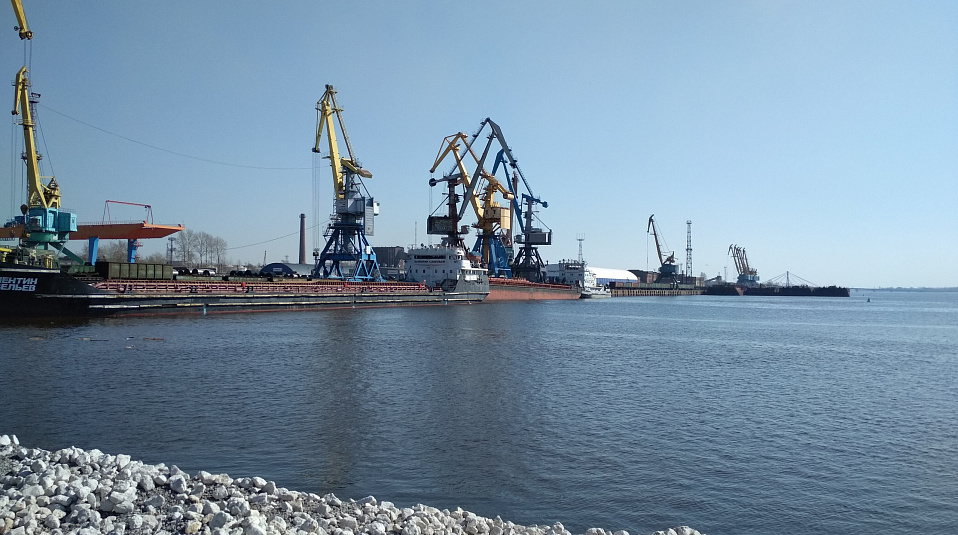 Череповец причальная стенка